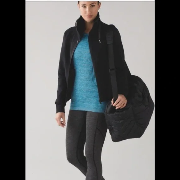 Lululemon swiftly tech LS 6 - Picture 4 of 8